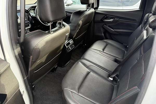 2022 Isuzu D-MAX X-TERRAIN 4X4