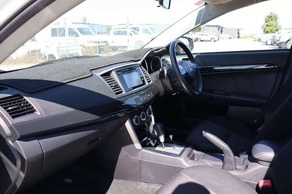 2017 Mitsubishi Lancer ES Sport CF