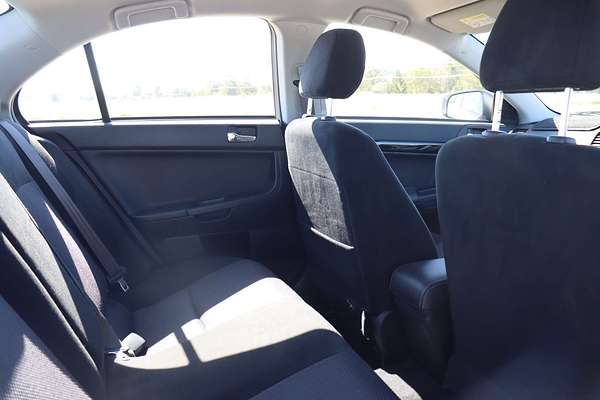 2017 Mitsubishi Lancer ES Sport CF