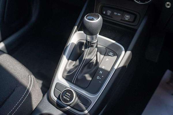 2025 Hyundai Venue Active QX.V5