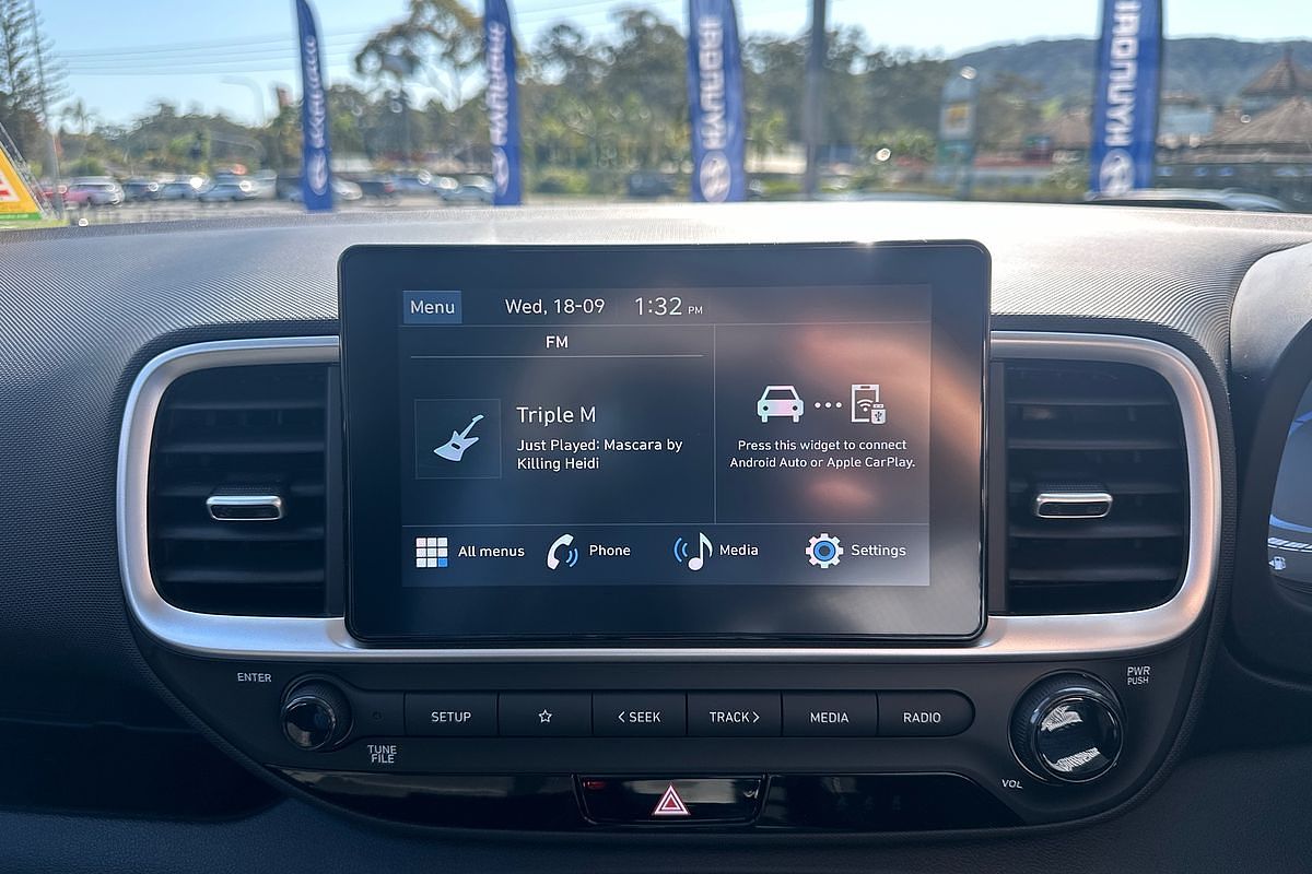 2025 Hyundai Venue Active QX.V5