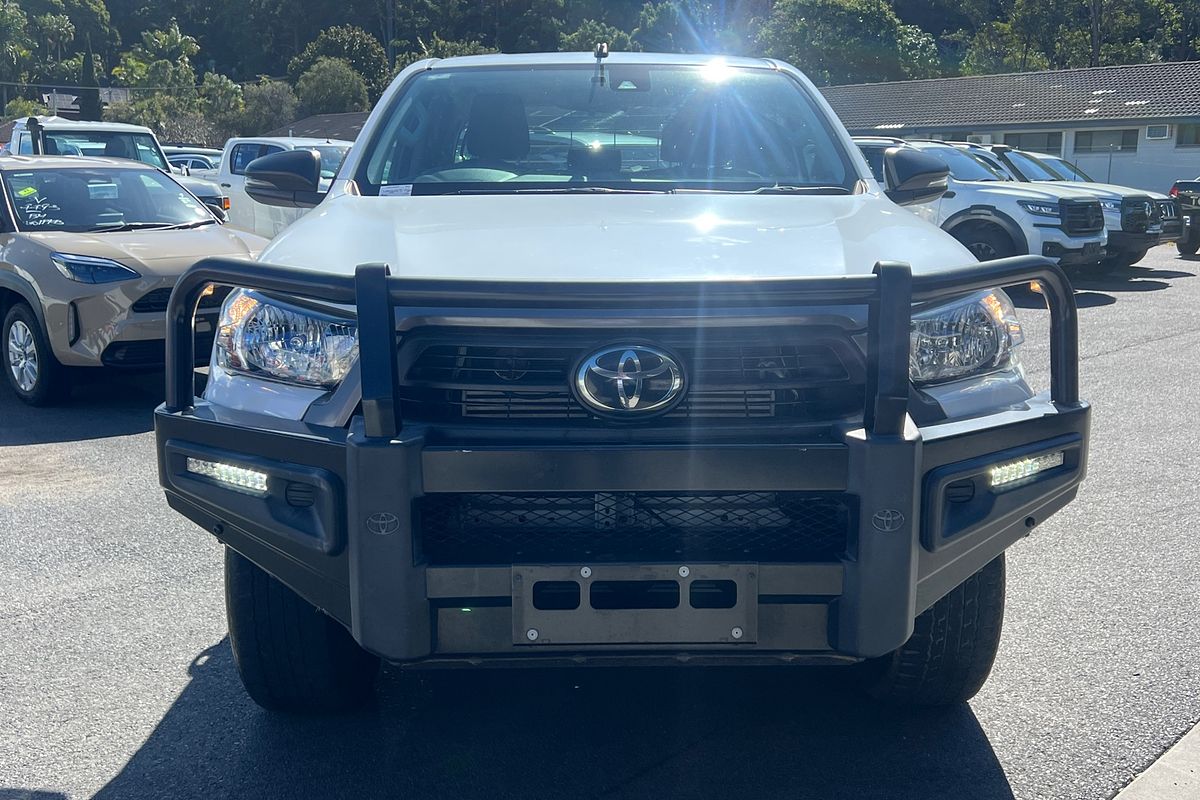 2021 Toyota Hilux SR GUN126R