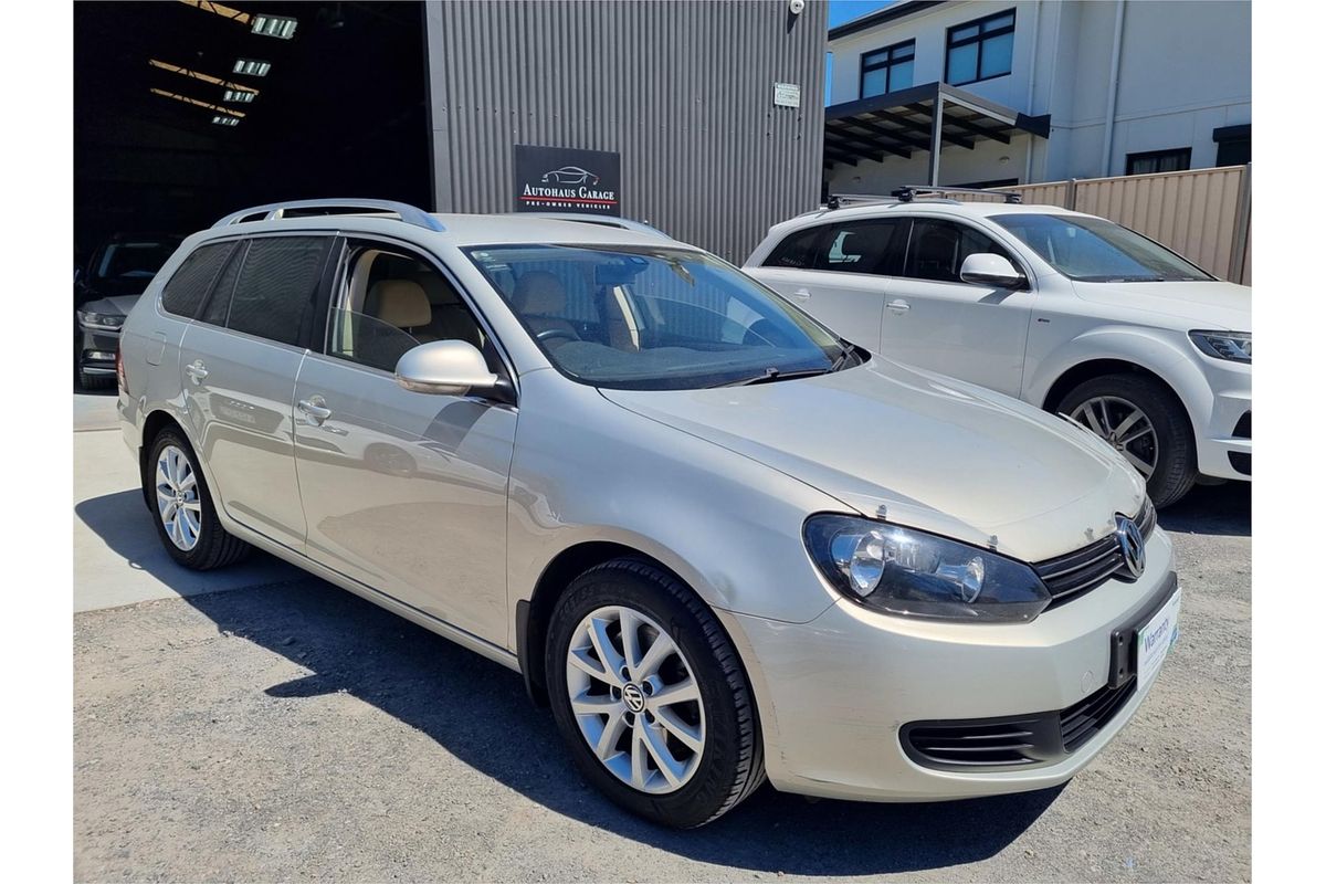 2010 Volkswagen Golf 103TDI Comfortline VI