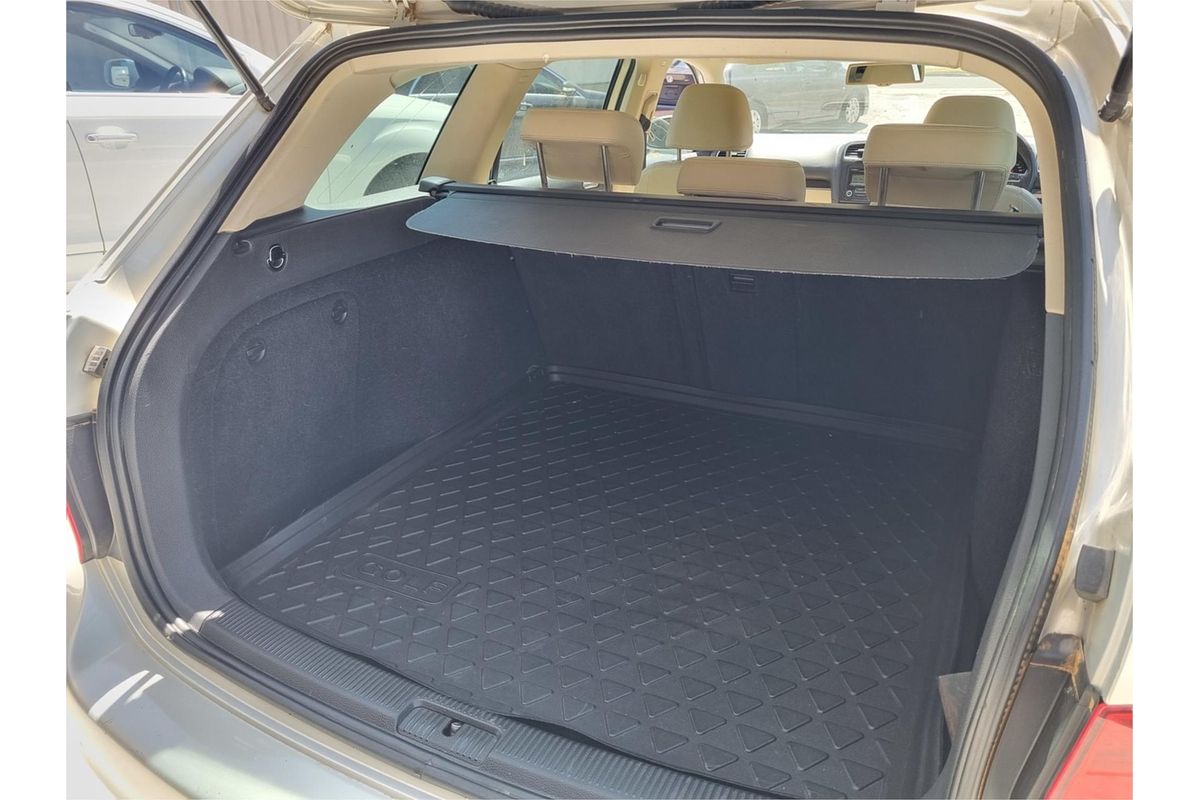 2010 Volkswagen Golf 103TDI Comfortline VI