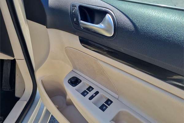 2010 Volkswagen Golf 103TDI Comfortline VI