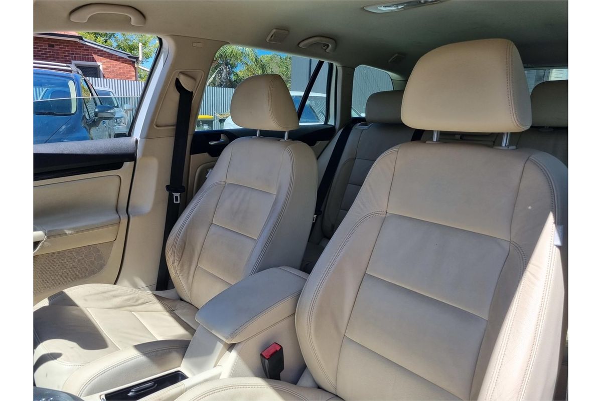 2010 Volkswagen Golf 103TDI Comfortline VI