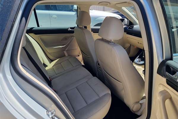 2010 Volkswagen Golf 103TDI Comfortline VI