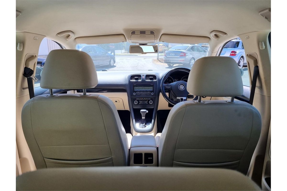 2010 Volkswagen Golf 103TDI Comfortline VI