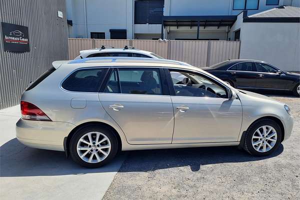 2010 Volkswagen Golf 103TDI Comfortline VI