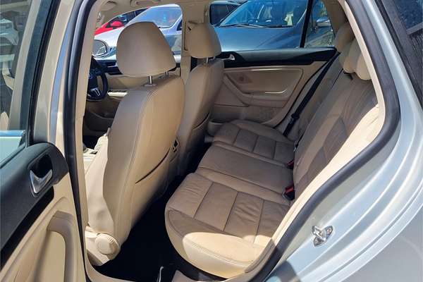 2010 Volkswagen Golf 103TDI Comfortline VI