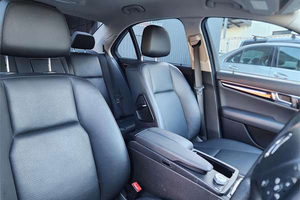 2009 Mercedes-Benz C-Class C220 CDI Classic W204