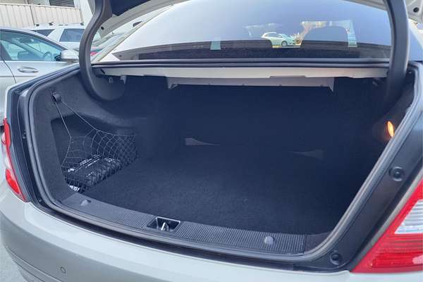 2009 Mercedes-Benz 220 CDI CLASSIC W204