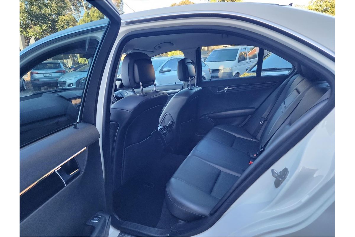 2009 Mercedes-Benz C-Class C220 CDI Classic W204