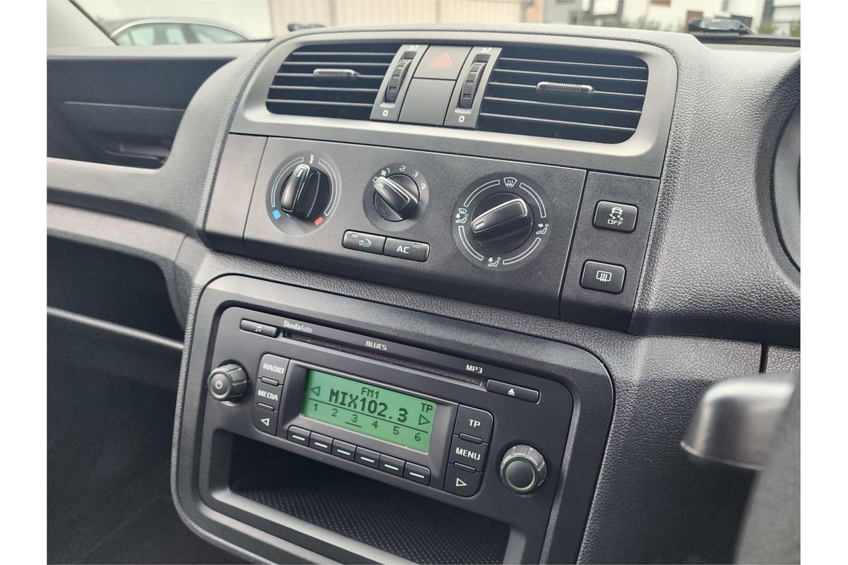 2012 SKODA Fabia Limited Edition 5JF