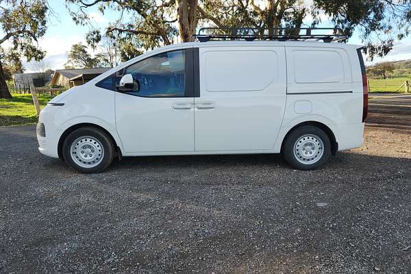 2022 Hyundai STARIA US4.V1