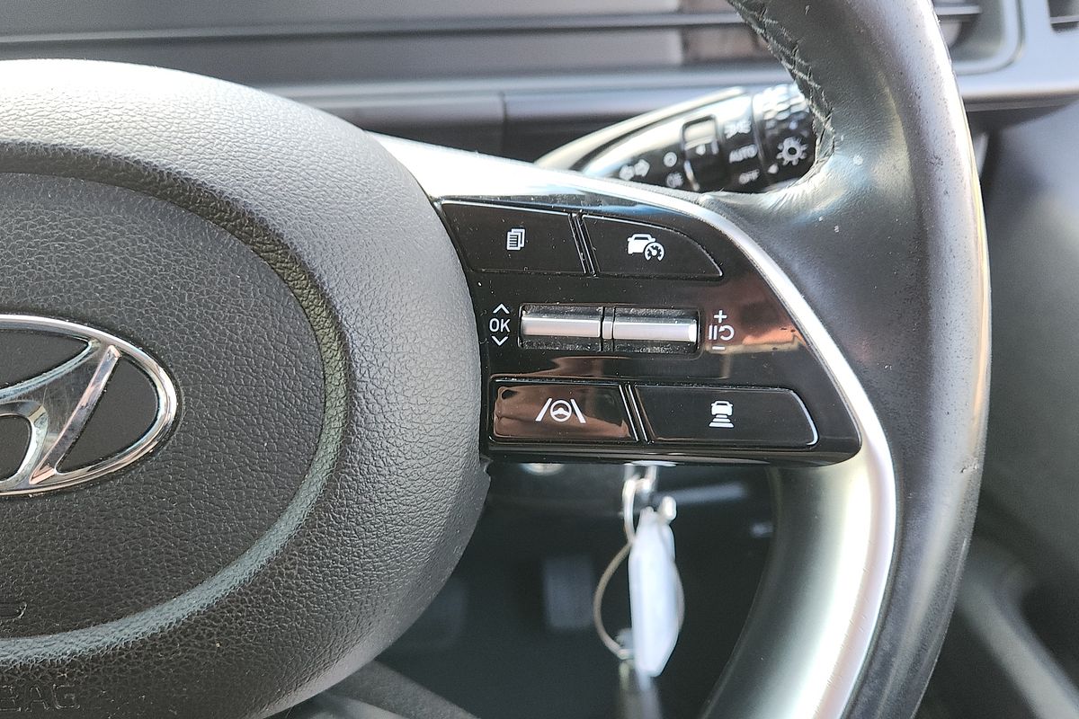 2022 Hyundai STARIA US4.V1