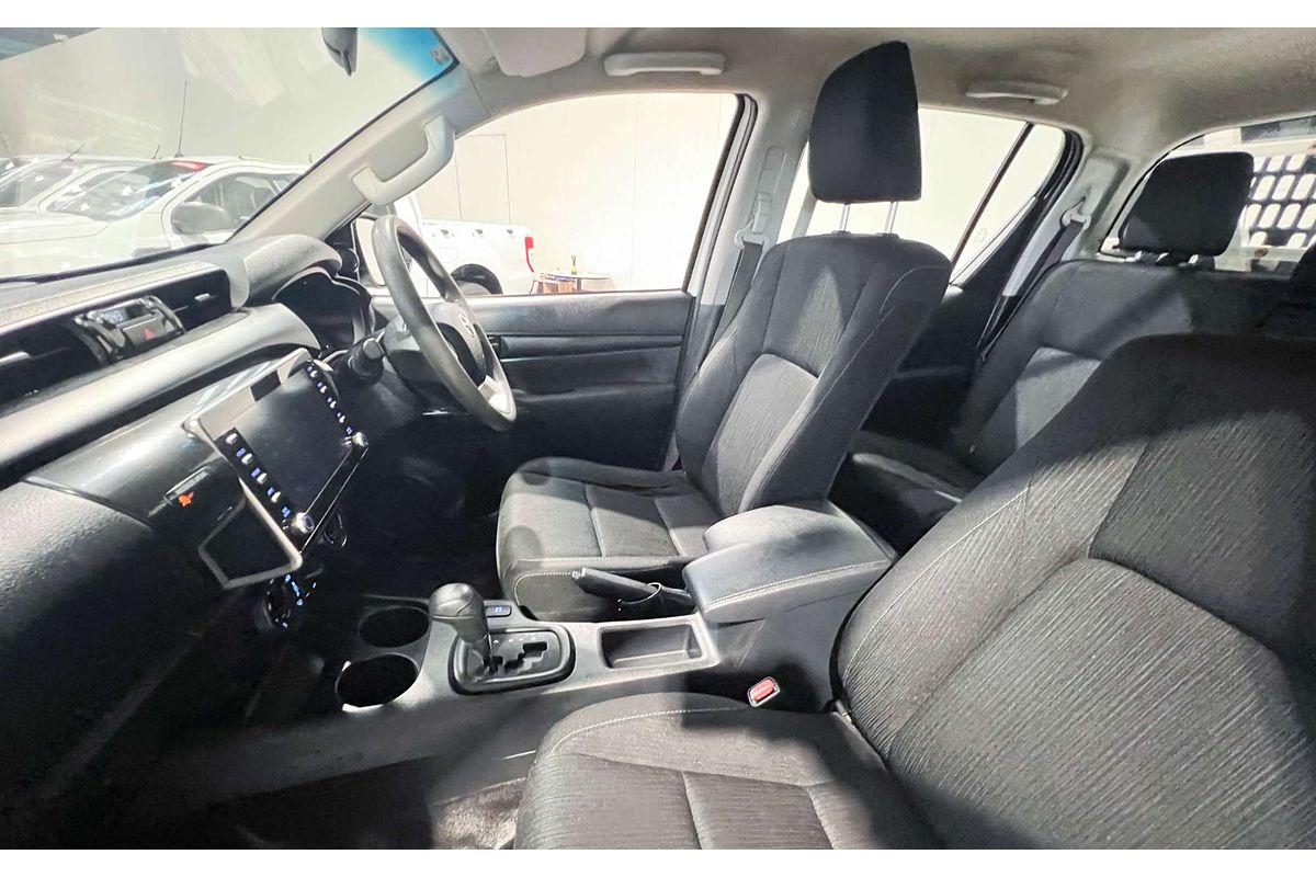 2021 Toyota Hilux SR GUN126R 4X4