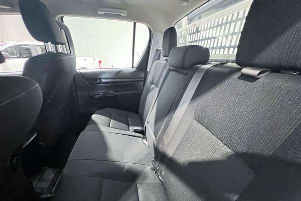 2021 Toyota Hilux SR GUN126R 4X4
