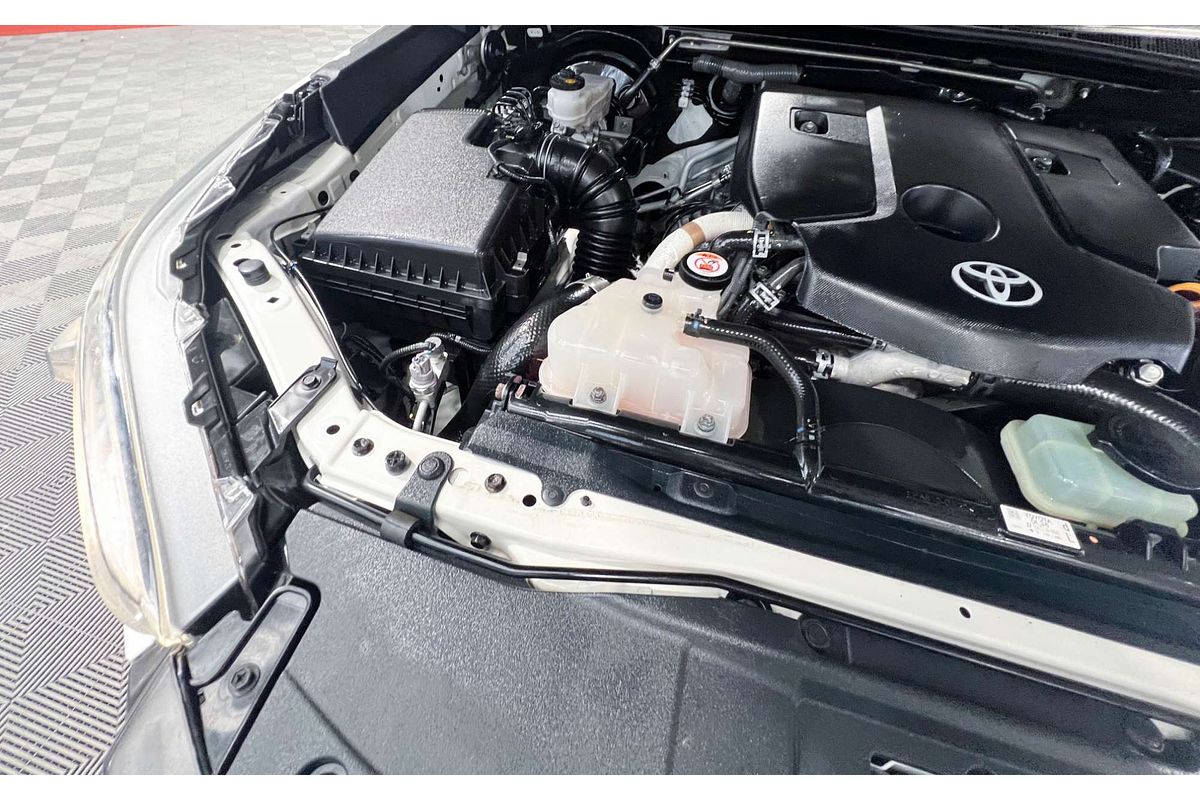 2021 Toyota Hilux SR GUN126R 4X4