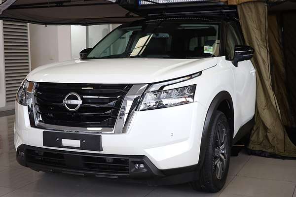 2024 Nissan Pathfinder Ti R53