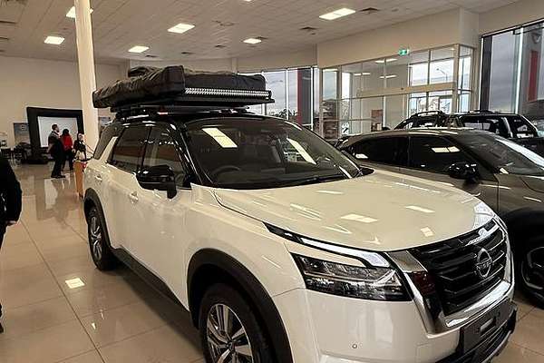 2024 Nissan Pathfinder Ti R53