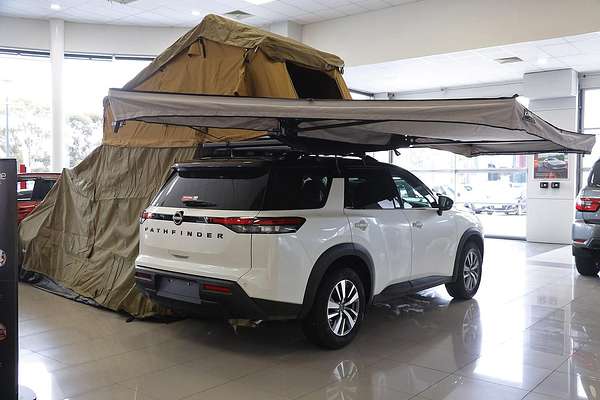 2024 Nissan Pathfinder Ti R53