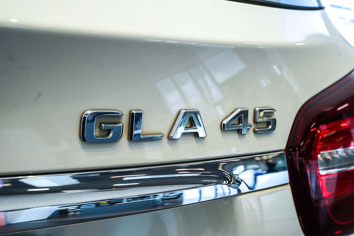 2017 Mercedes-Benz GLA-Class GLA45 AMG X156
