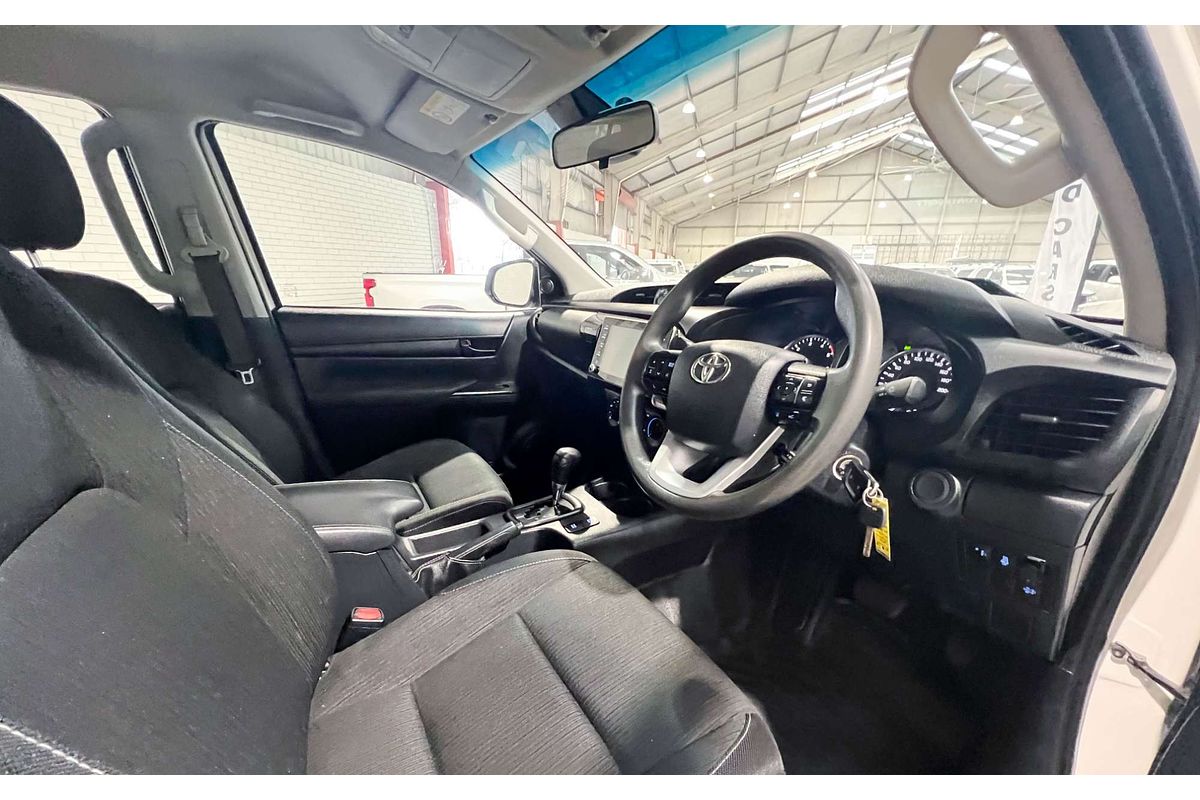 2021 Toyota Hilux SR GUN126R 4X4