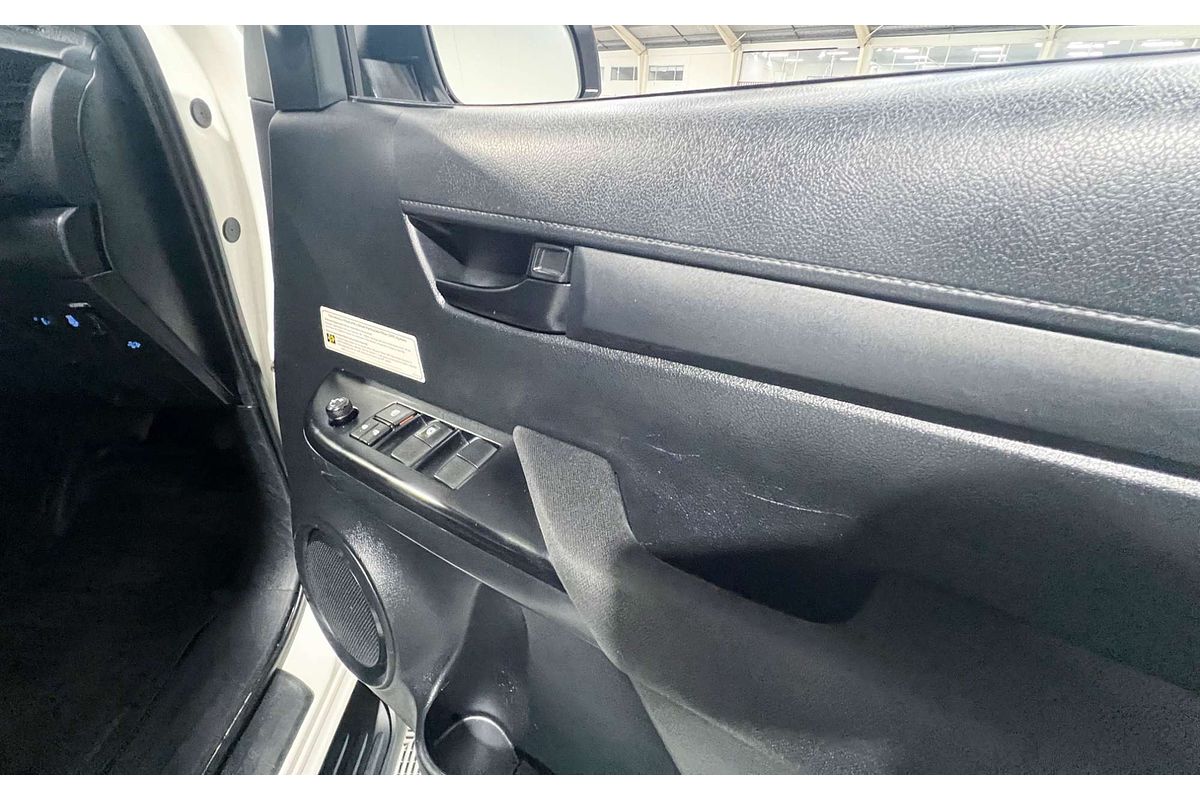 2021 Toyota Hilux SR GUN126R 4X4
