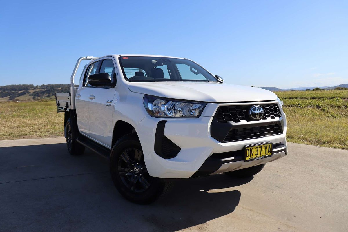2024 Toyota Hilux SR GUN126R
