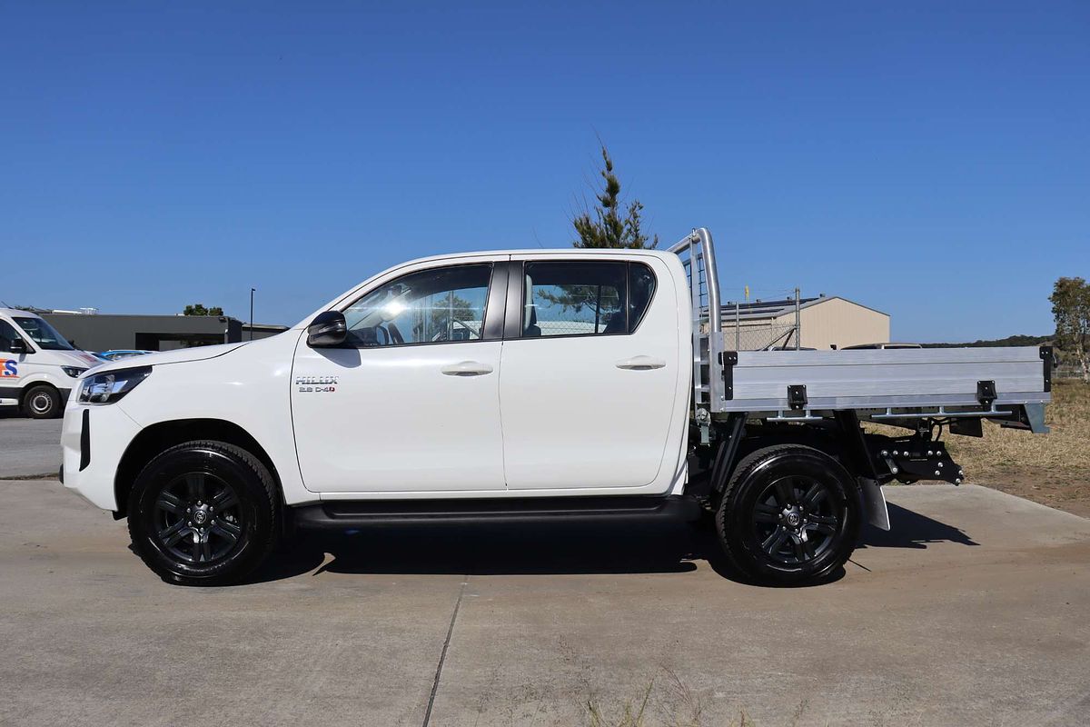 2024 Toyota Hilux SR GUN126R