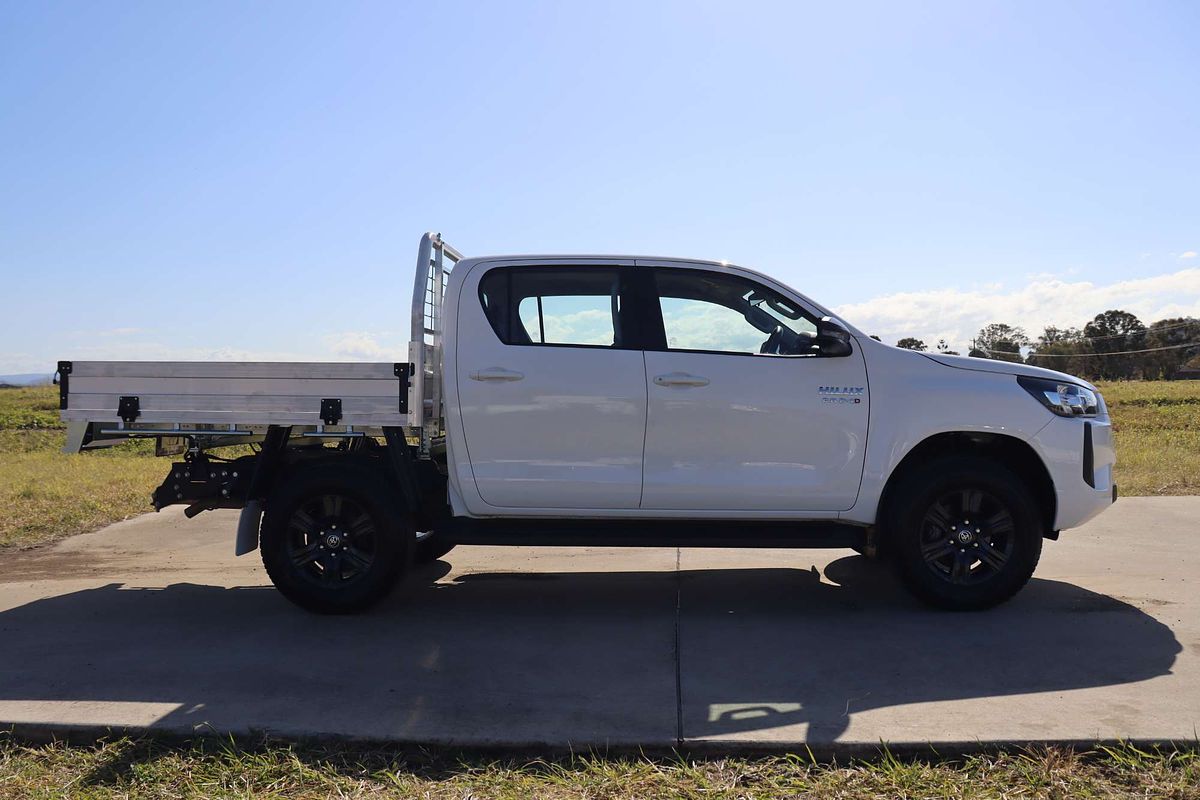 2024 Toyota Hilux SR GUN126R