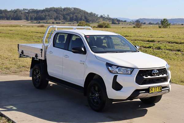 2024 Toyota Hilux SR GUN126R