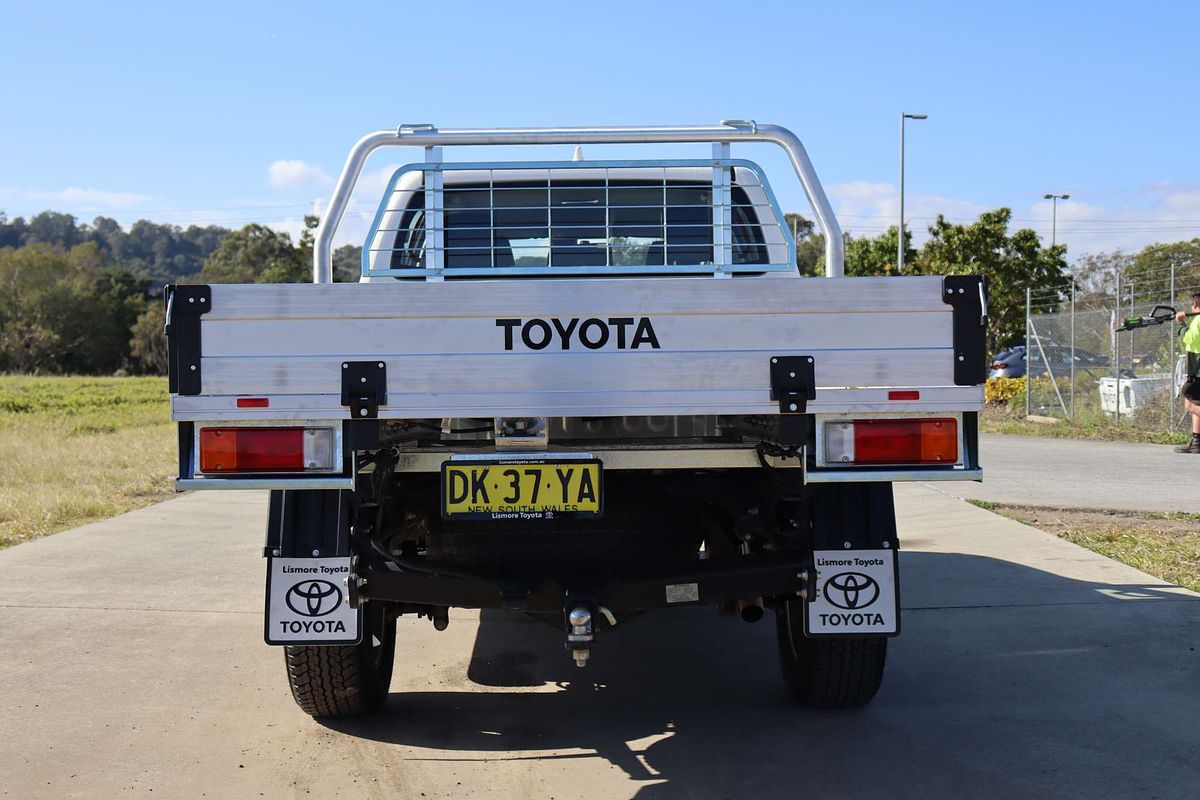 2024 Toyota Hilux SR GUN126R