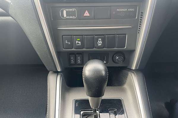 2019 Mitsubishi Triton GLS Premium MR 4X4