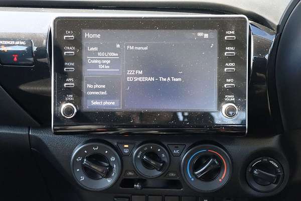 2024 Toyota Hilux SR GUN126R