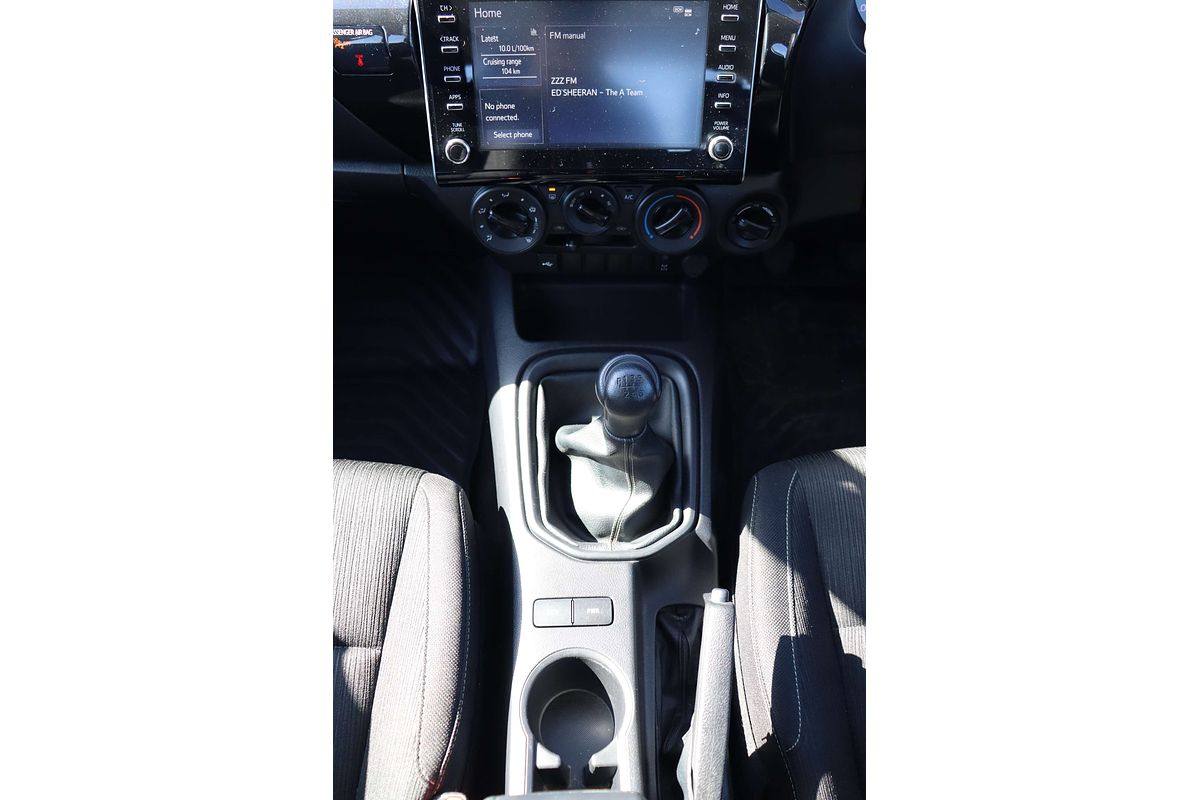 2024 Toyota Hilux SR GUN126R