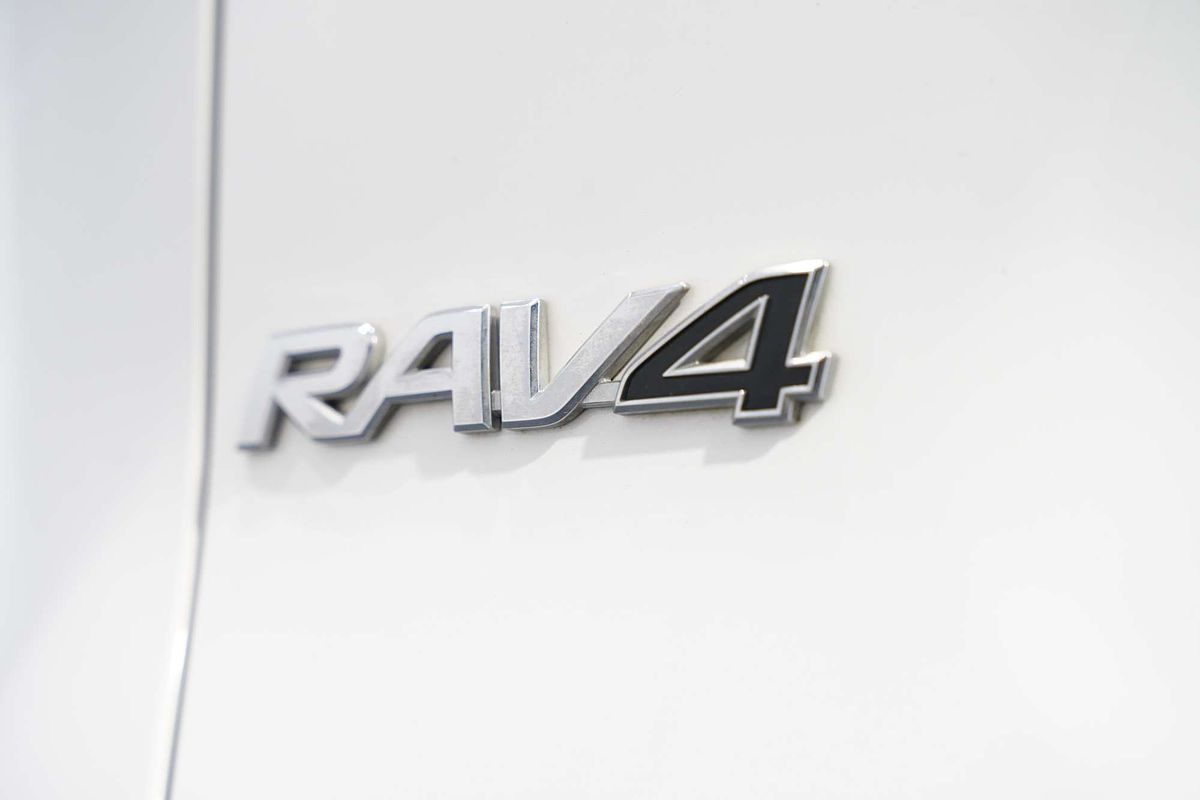 2020 Toyota RAV4 GX MXAA52R