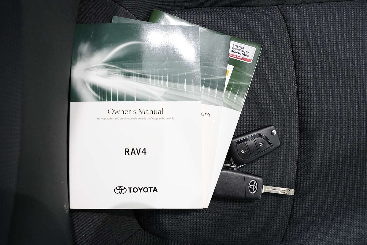 2020 Toyota RAV4 GX MXAA52R