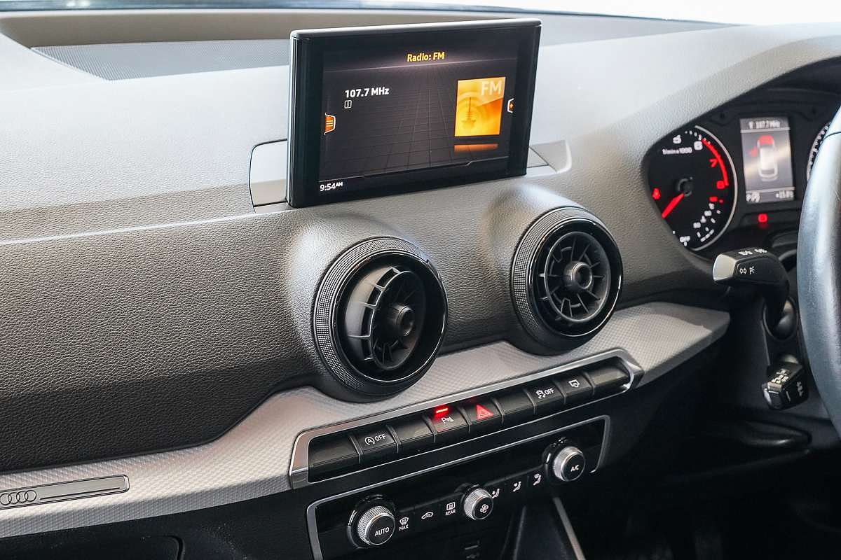 2017 Audi Q2 design GA
