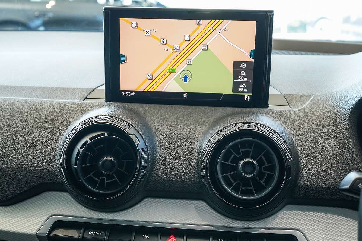 2017 Audi Q2 design GA