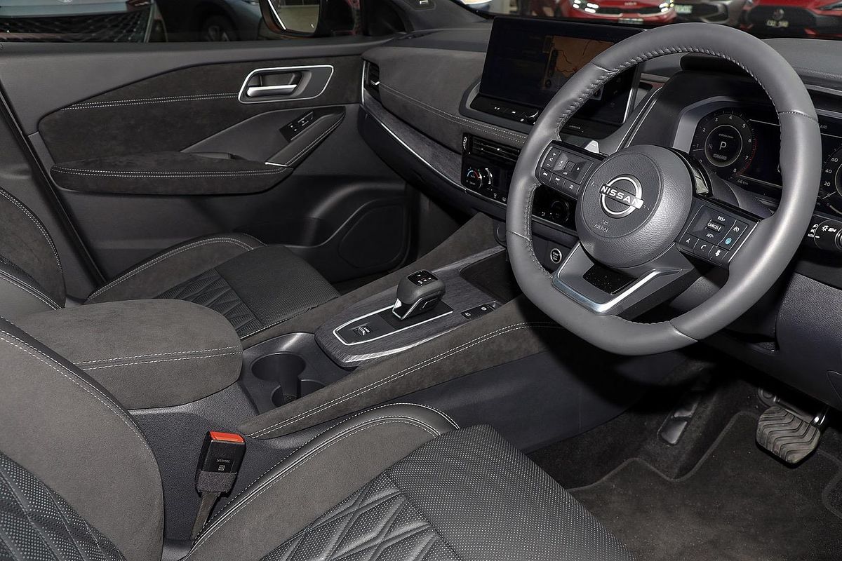 2025 Nissan QASHQAI Ti-L J12