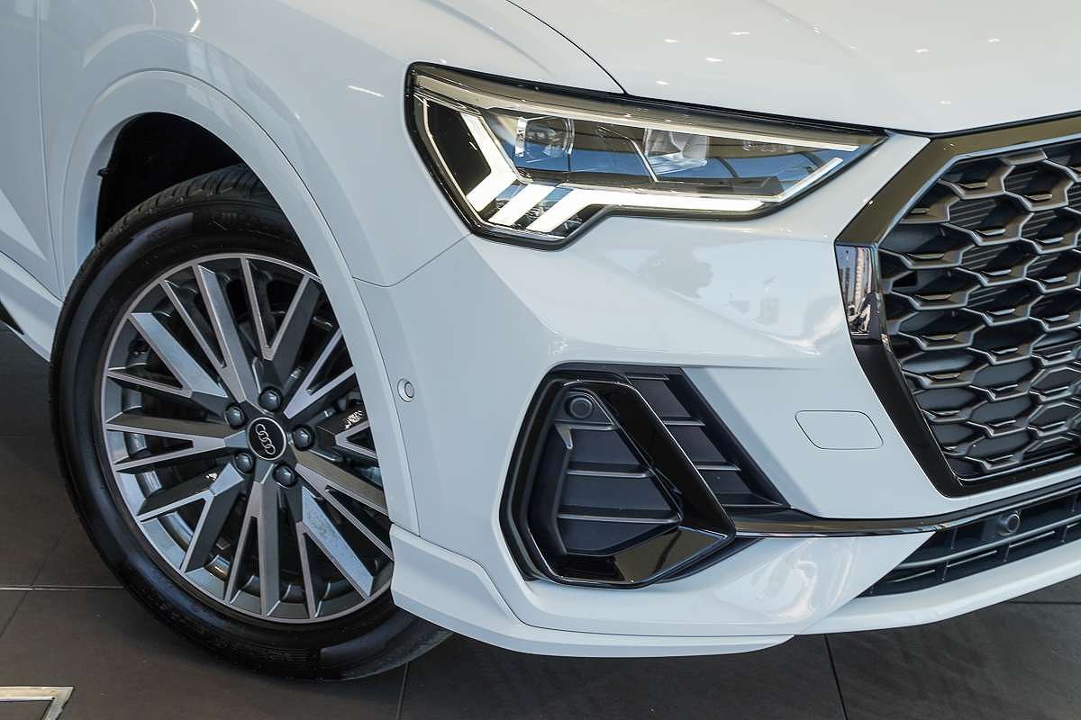 2023 Audi Q3 35 TFSI S line F3