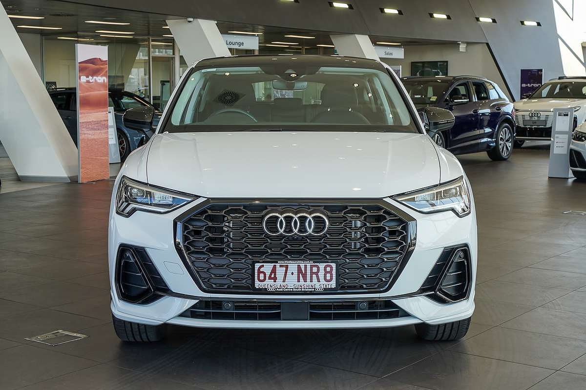 2023 Audi Q3 35 TFSI S line F3