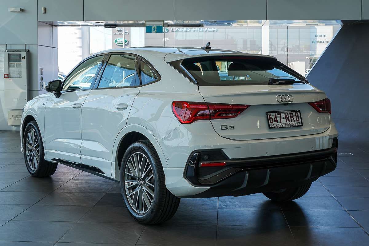 2023 Audi Q3 35 TFSI S line F3