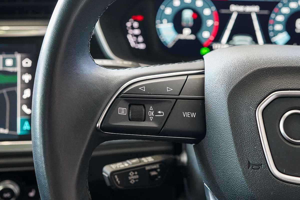 2023 Audi Q3 35 TFSI S line F3