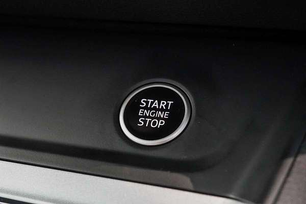 2023 Audi Q3 35 TFSI S line F3