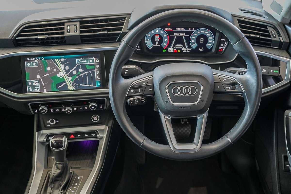 2023 Audi Q3 35 TFSI S line F3