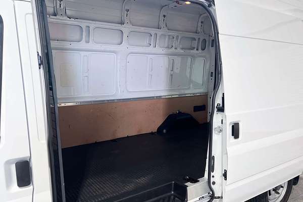 2012 Ford Transit 350 VM LWB