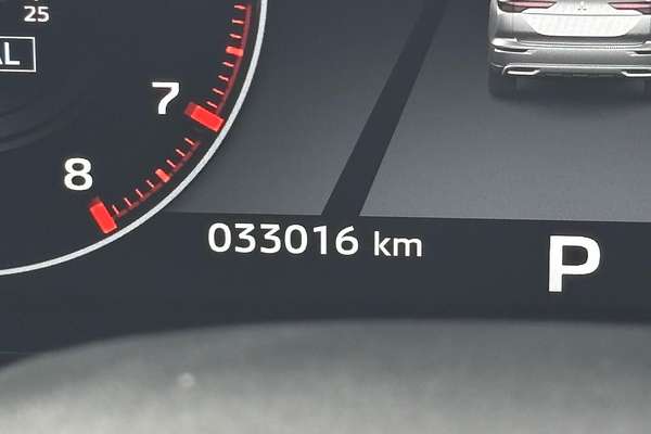 2022 Mitsubishi Outlander Exceed ZM
